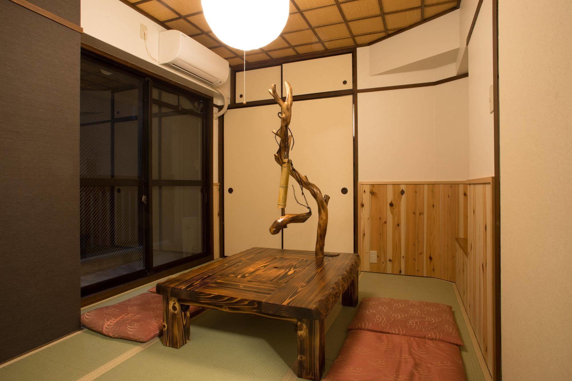Toyotaya Hostel Nishinomiya Extérieur photo
